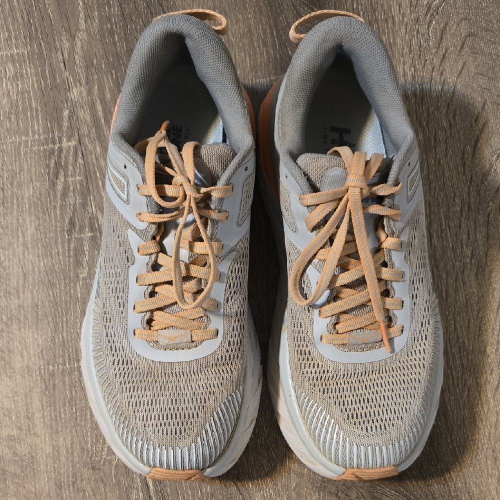 Women's Hoka One One Bondi 7 Athletic Shoes - Picture 5 of 9